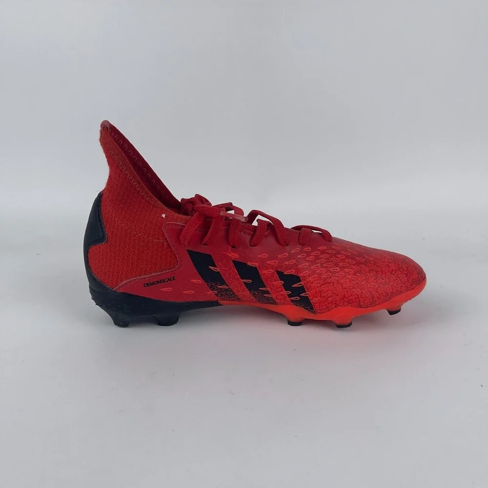 Adidas Predator Edge 4 FXG Soccer Cleats kids 5‎ Red Black Lace Up GW0970